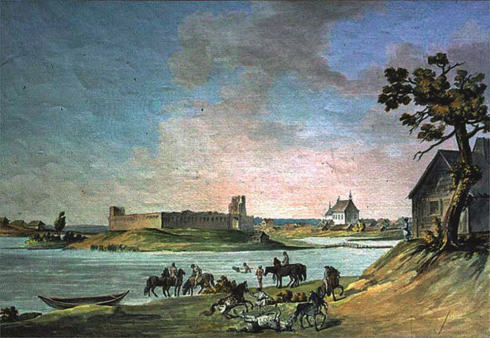 Руины замка Гедимина в Лиде