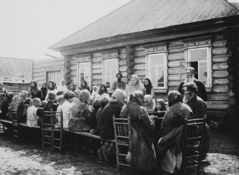 Голодный год. Народная столовая общественного питания. Село Большой Муром, Княгининский уезд.