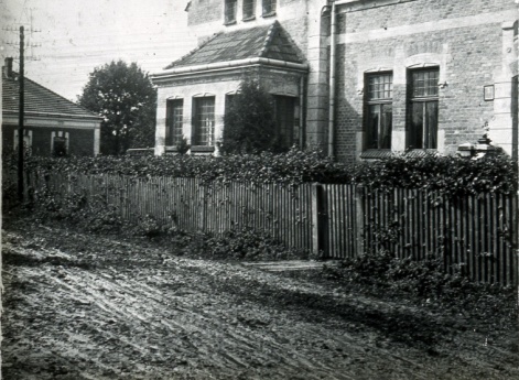 Фасад здания с садом (Австрия)